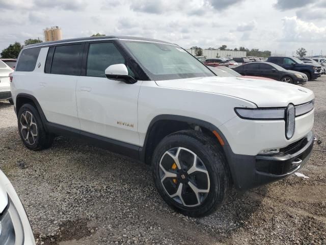 2024 Rivian R1S Adventure