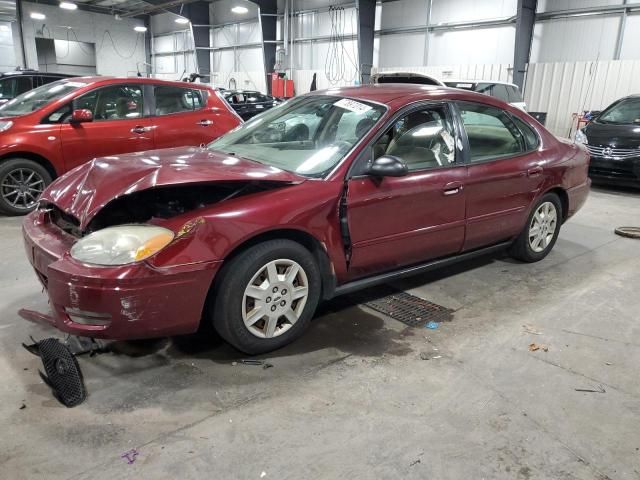 2007 Ford Taurus SE