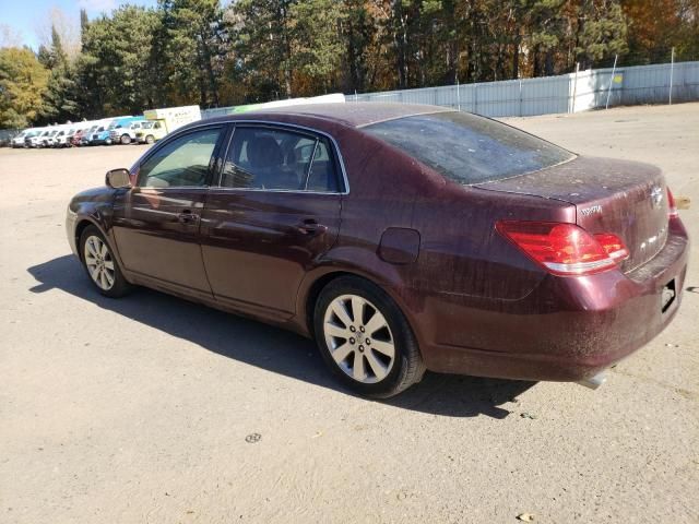 2005 Toyota Avalon XL