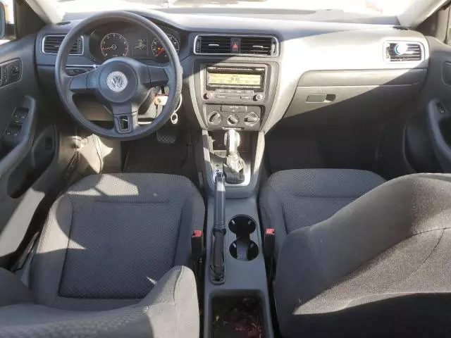 2011 Volkswagen Jetta Base