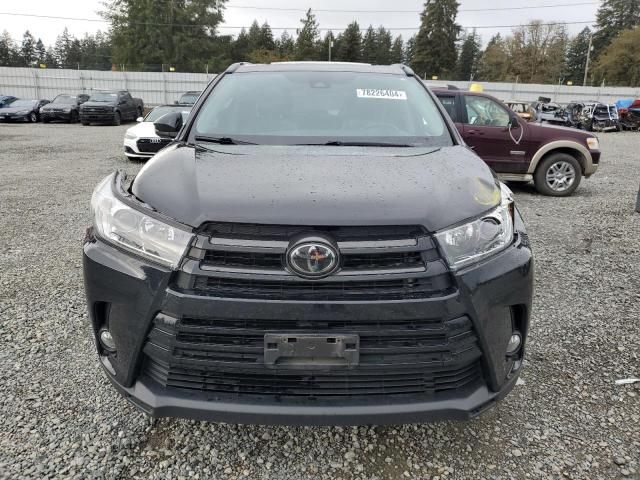 2018 Toyota Highlander SE