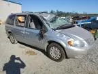 2001 Chrysler Town & Country LX