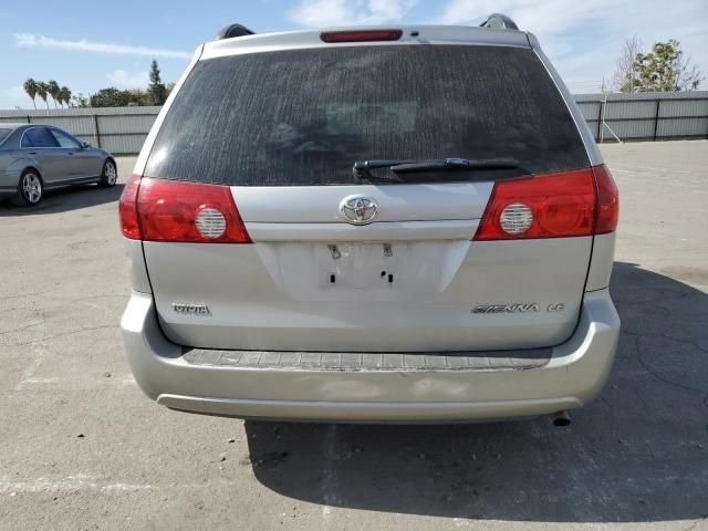 2006 Toyota Sienna CE