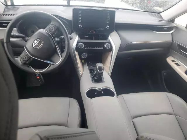 2022 Toyota Venza LE