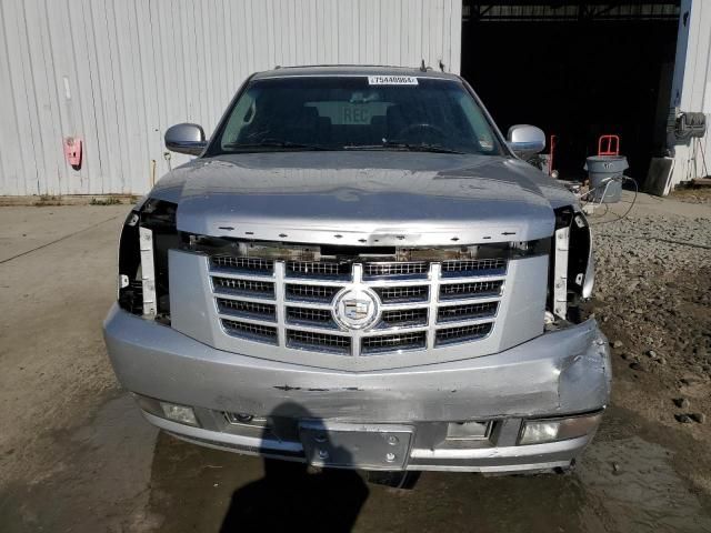 2010 Cadillac Escalade Luxury