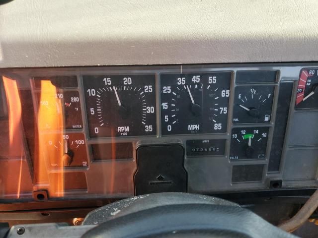 1999 International 4000 4900