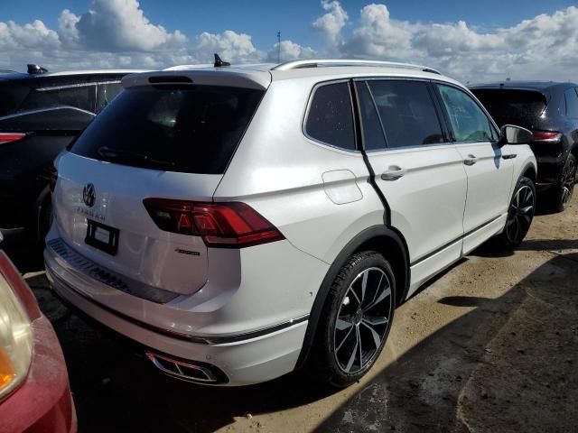 2024 Volkswagen Tiguan SEL R-LINE Black