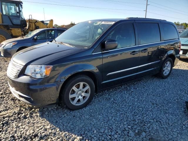 2013 Chrysler Town & Country Touring