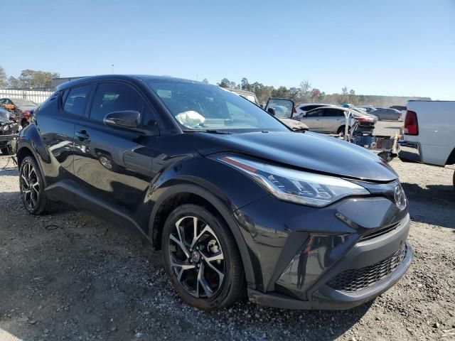 2022 Toyota C-HR XLE