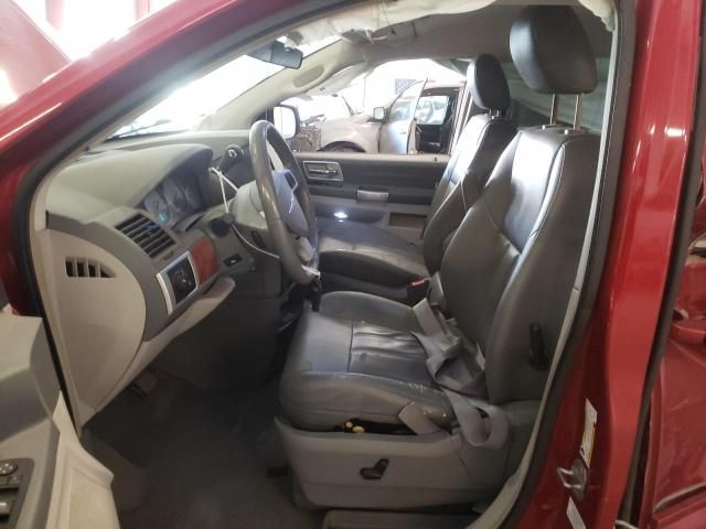 2008 Chrysler Town & Country Touring