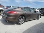 2014 Porsche Panamera 2