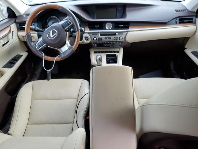 2017 Lexus ES 300H