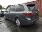 2016 Toyota Sienna XLE