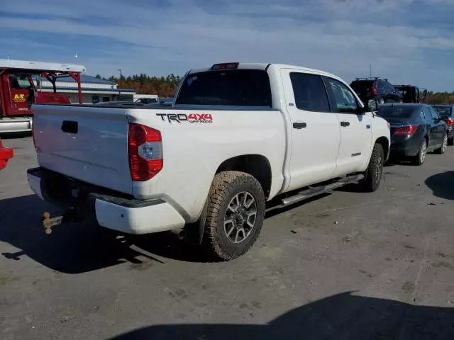 2016 Toyota Tundra Crewmax SR5