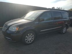 Chrysler Vehiculos salvage en venta: 2013 Chrysler Town & Country Touring