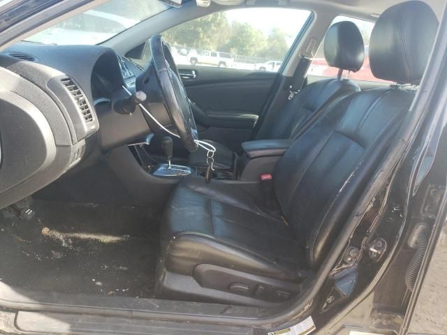 2010 Nissan Altima Base