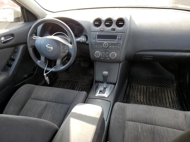 2010 Nissan Altima Base