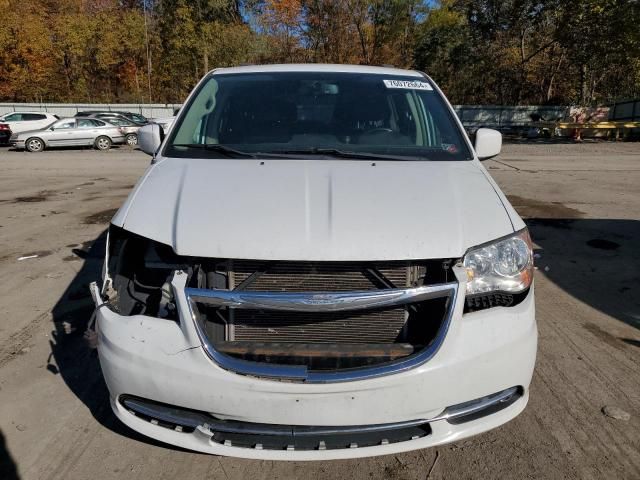 2015 Chrysler Town & Country Touring