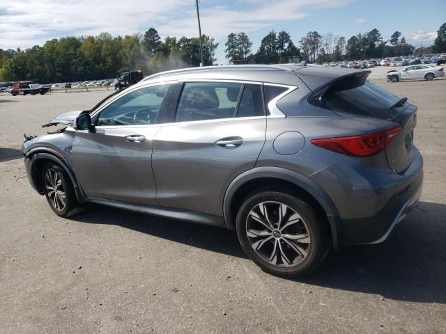 2017 Infiniti QX30 Base