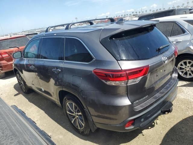 2018 Toyota Highlander SE