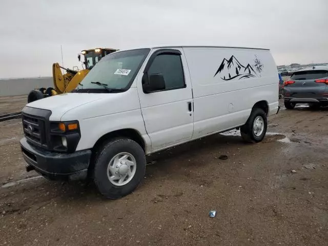 2013 Ford Econoline E350 Super Duty Van