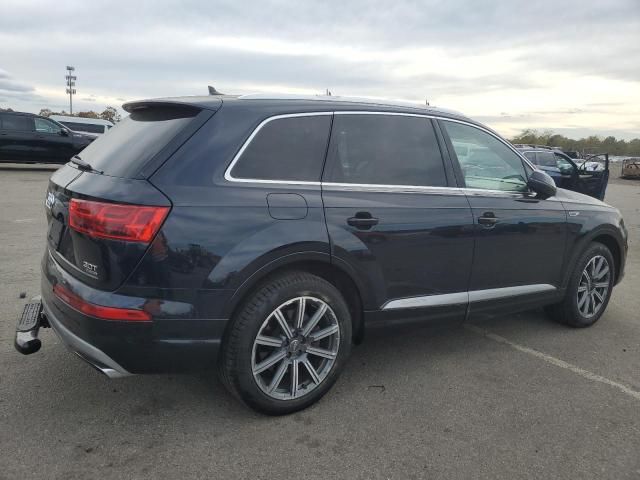 2017 Audi Q7 Prestige