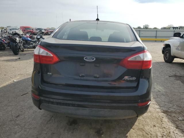 2015 Ford Fiesta SE