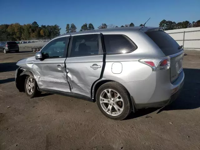 2014 Mitsubishi Outlander SE