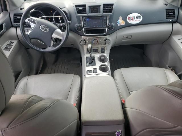 2013 Toyota Highlander Base