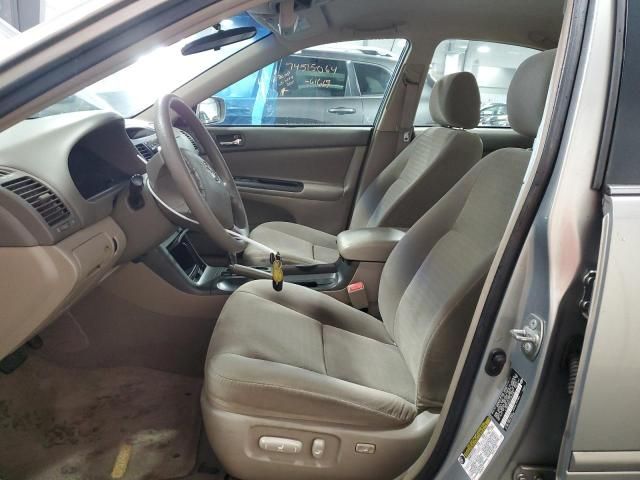 2005 Toyota Camry LE