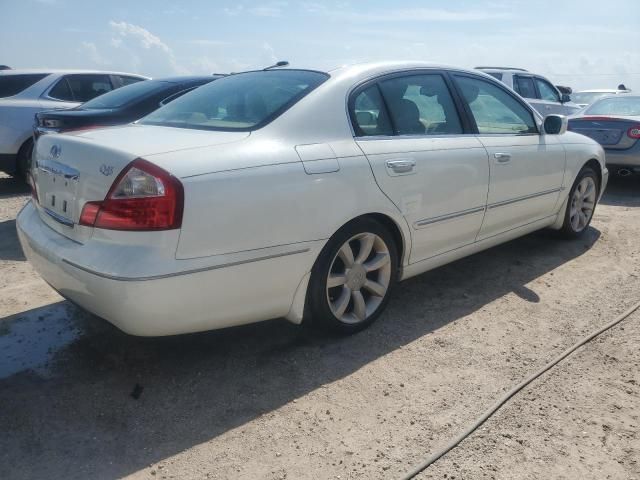 2005 Infiniti Q45