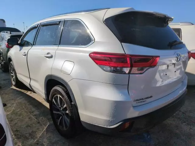 2018 Toyota Highlander SE