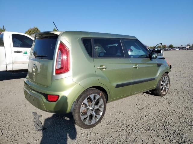 2013 KIA Soul +