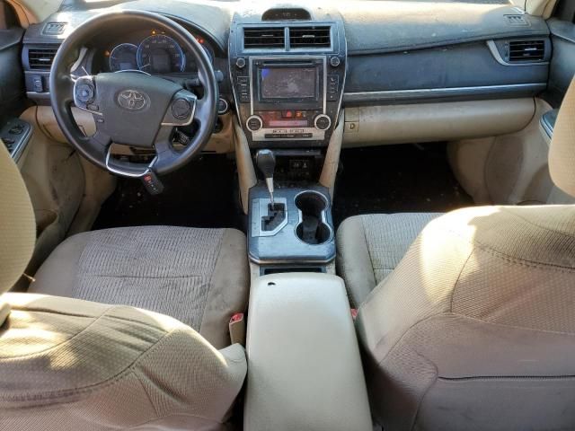 2014 Toyota Camry Hybrid