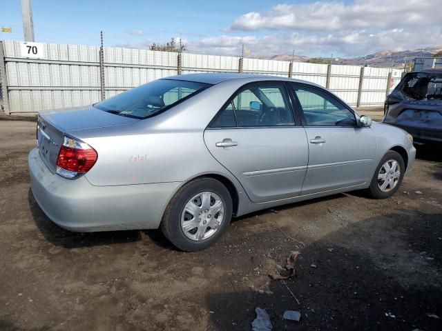 2005 Toyota Camry LE