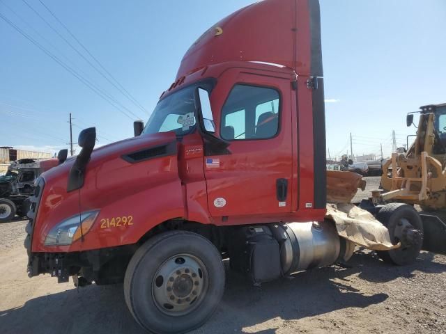 2021 Freightliner Cascadia 116