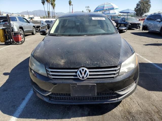 2014 Volkswagen Passat S