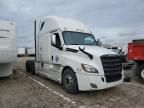 2021 Freightliner Cascadia 126