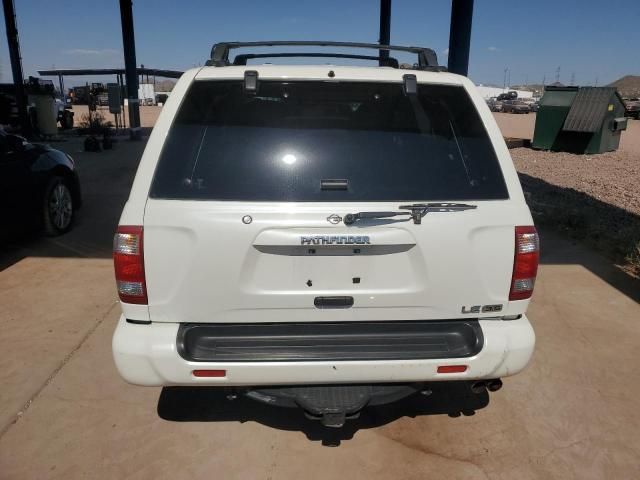 2001 Nissan Pathfinder LE