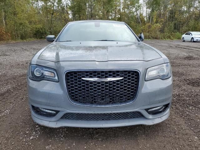 2018 Chrysler 300 S