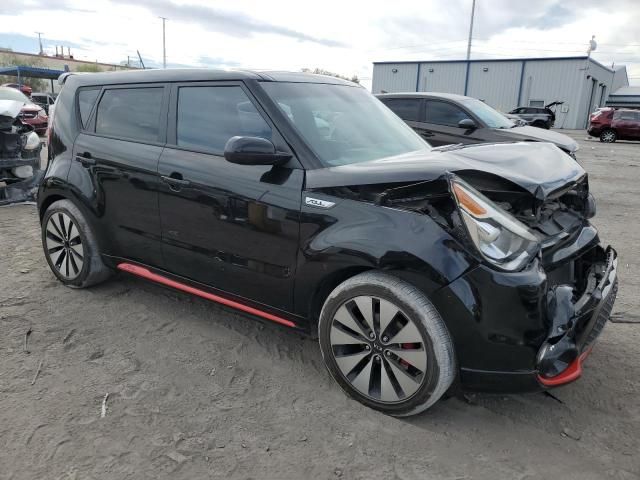 2015 KIA Soul +