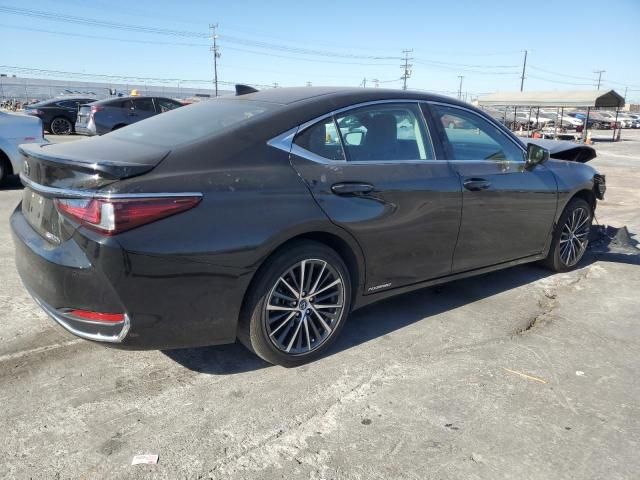 2022 Lexus ES 300H Base