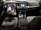 2017 Toyota Highlander LE