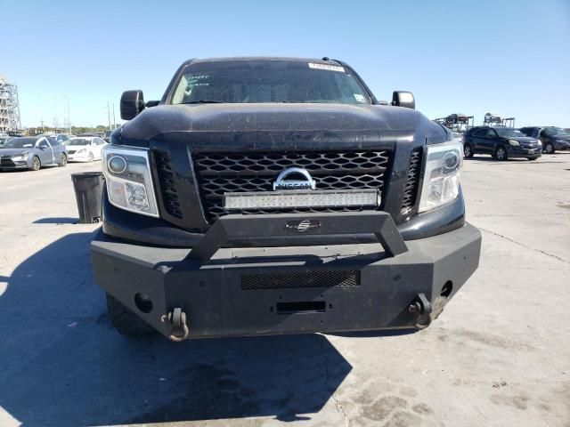 2019 Nissan Titan XD SL