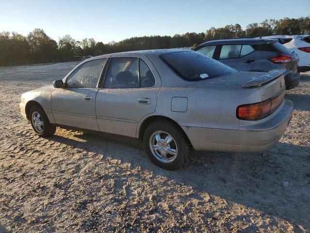 1992 Toyota Camry LE