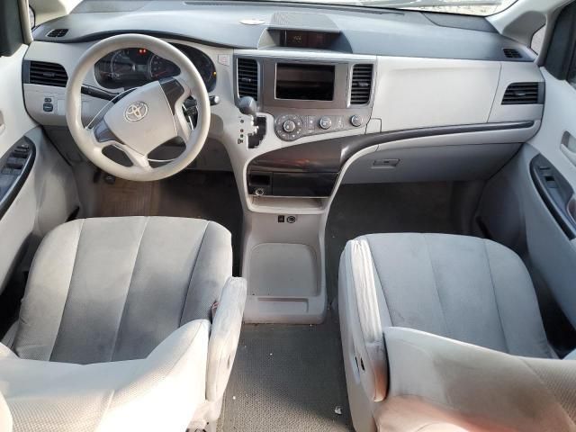 2012 Toyota Sienna