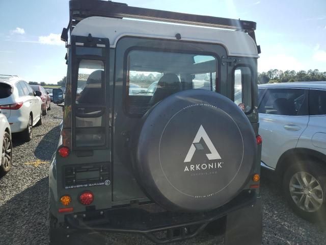 1992 Land Rover Defender