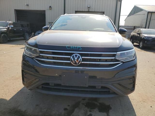 2022 Volkswagen Tiguan SE