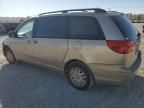 2004 Toyota Sienna CE