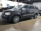 2013 Chrysler Town & Country Touring L